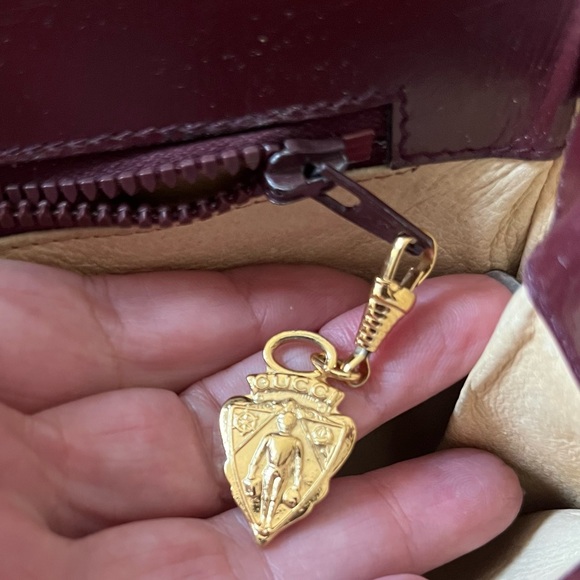 Authentic Gucci Purse - Picture 8 of 13